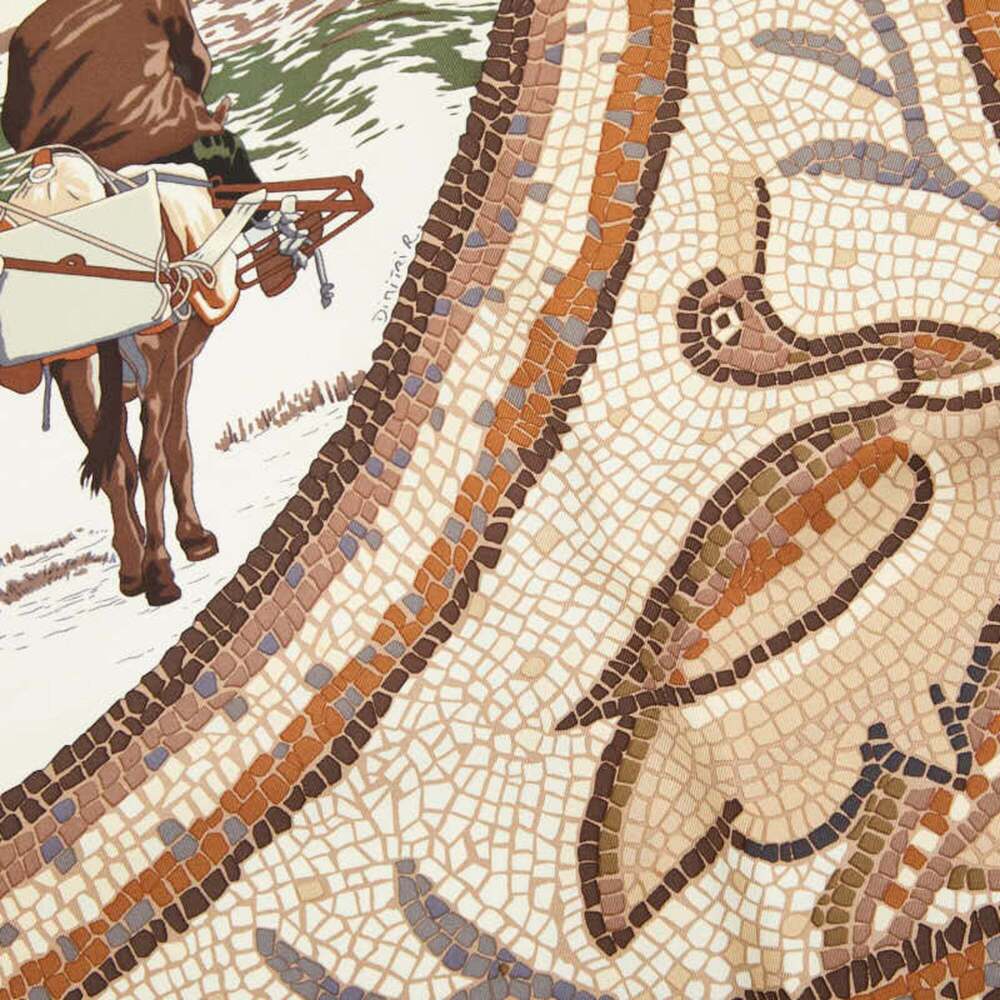 HERMES Cream Silk Scarf - Picture 6 of 8